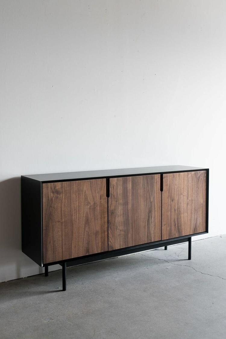 Crerdenza y Cajonera Minimalista para la sala o recamara de color cafe y negro